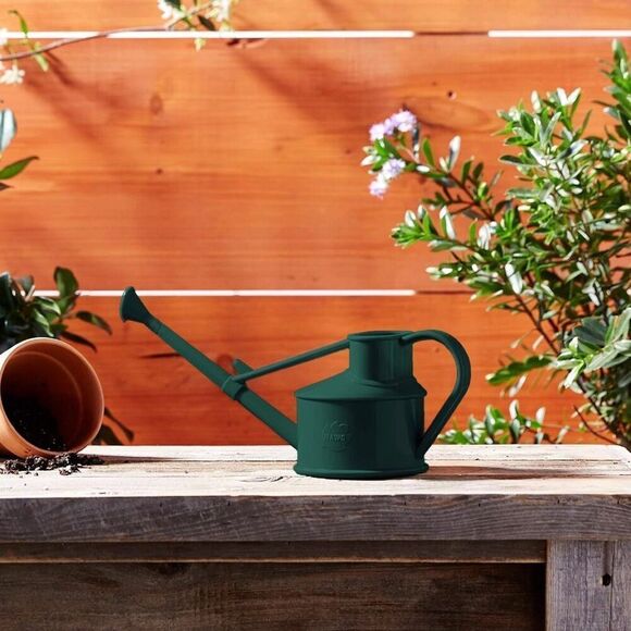 Plastic Watering Can, Mini Water Can for Indoor Plants Balck 1 Pint New - Picture 7 of 8